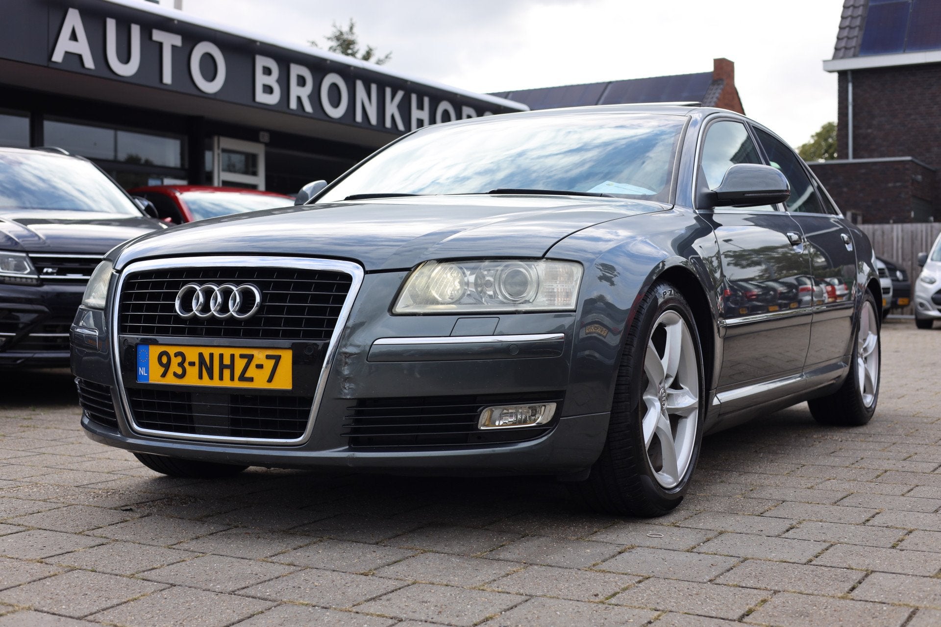 Audi A8 2.8 FSIe AUT I LEDER I ACC I NAVI I 19 INCH, Auto's, Gebruikt, Zwart, 2773 cc, Leder