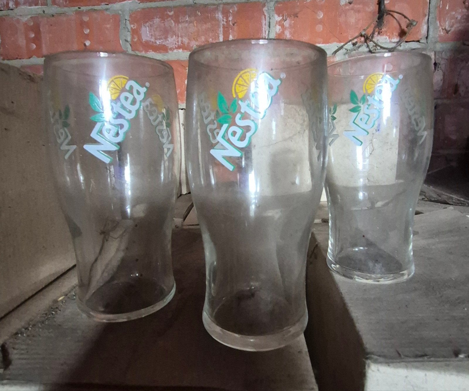 Glas glazen nestea drinkglazen, Antiek en Kunst, Ophalen