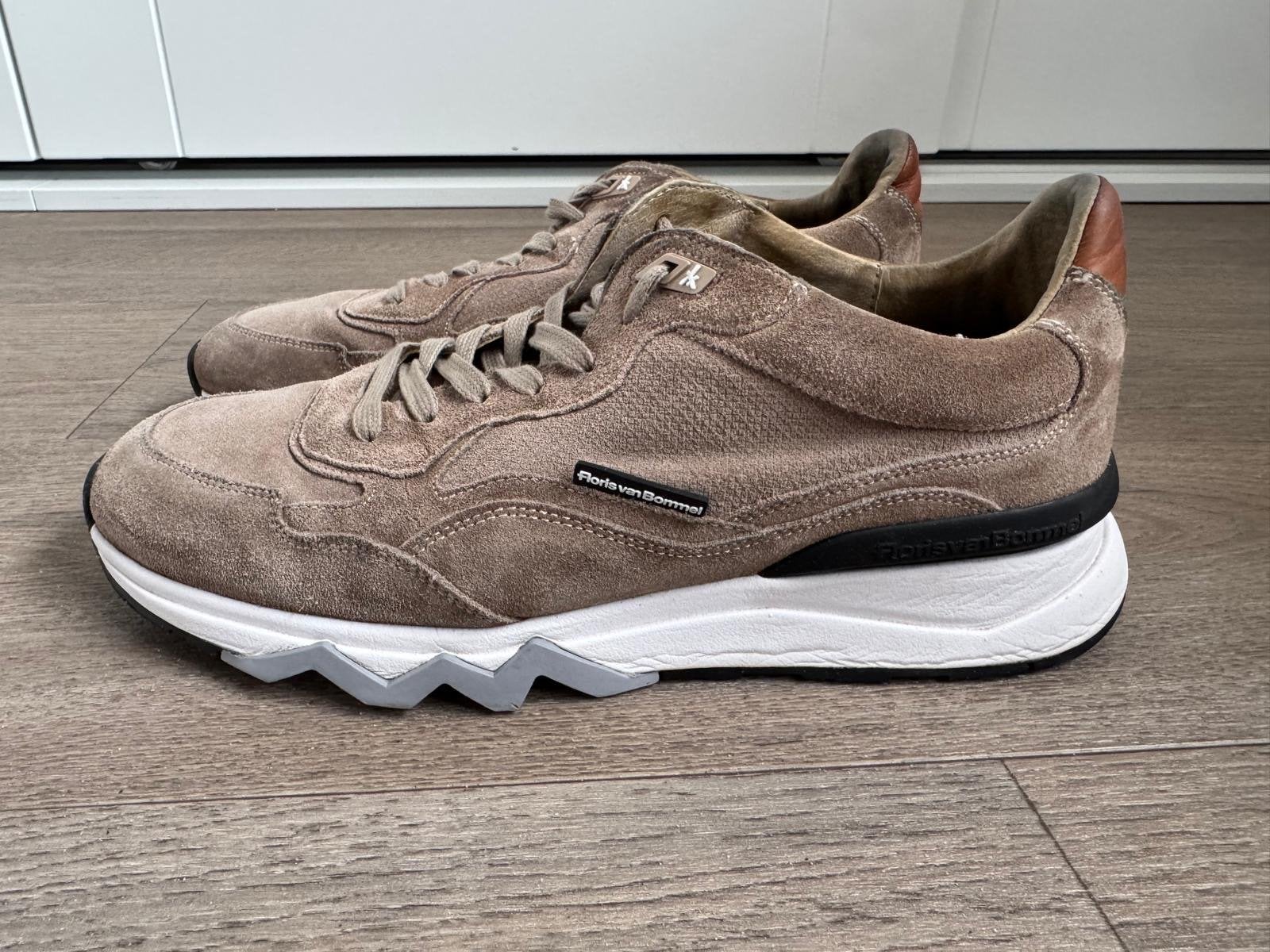 Floris van Bommel sneakers - Zo goed als nieuw, Ophalen of Verzenden, Zo goed als nieuw, Blauw, Sneakers of Gympen