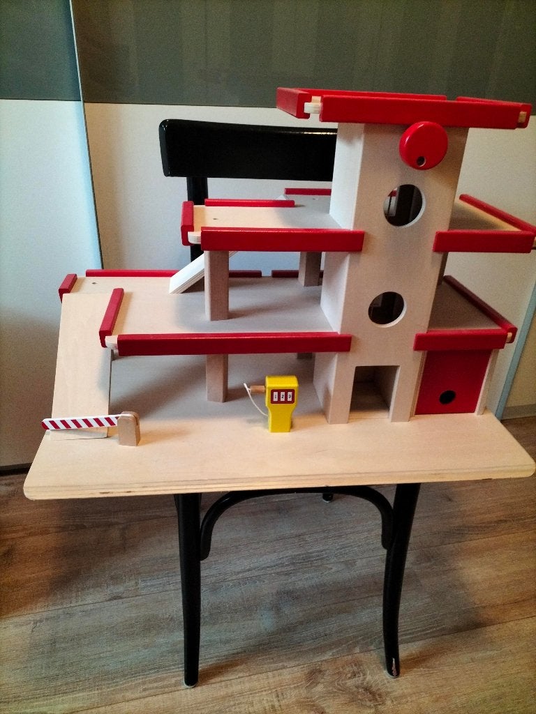Speelgoed Houten garage, Kinderen en Baby's, Ophalen, Gebruikt, Overige typen