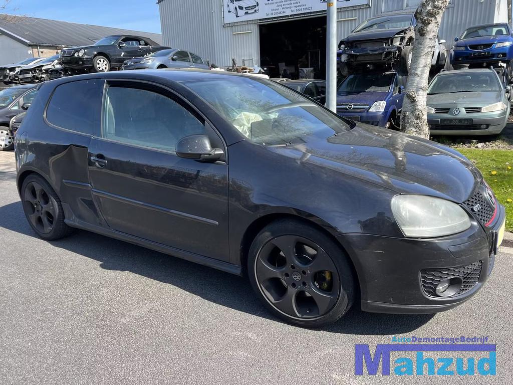 VW GOLF 5 2.0 GTI Rechts aandrijfas 2003-2009, Auto-onderdelen, Gebruikt, Volkswagen, Volkswagen AG, Berliner Ring 2
38440  Wolfsburg, DE