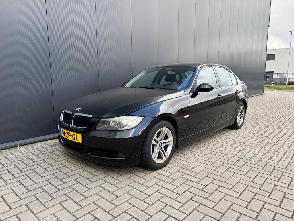BMW 3-Serie 1.6 I 316 90KW 2008 Zwart Navi Clima Cruis Xenon, Auto's, 1599 cc, 4 cilinders, Origineel Nederlands, Bedrijf