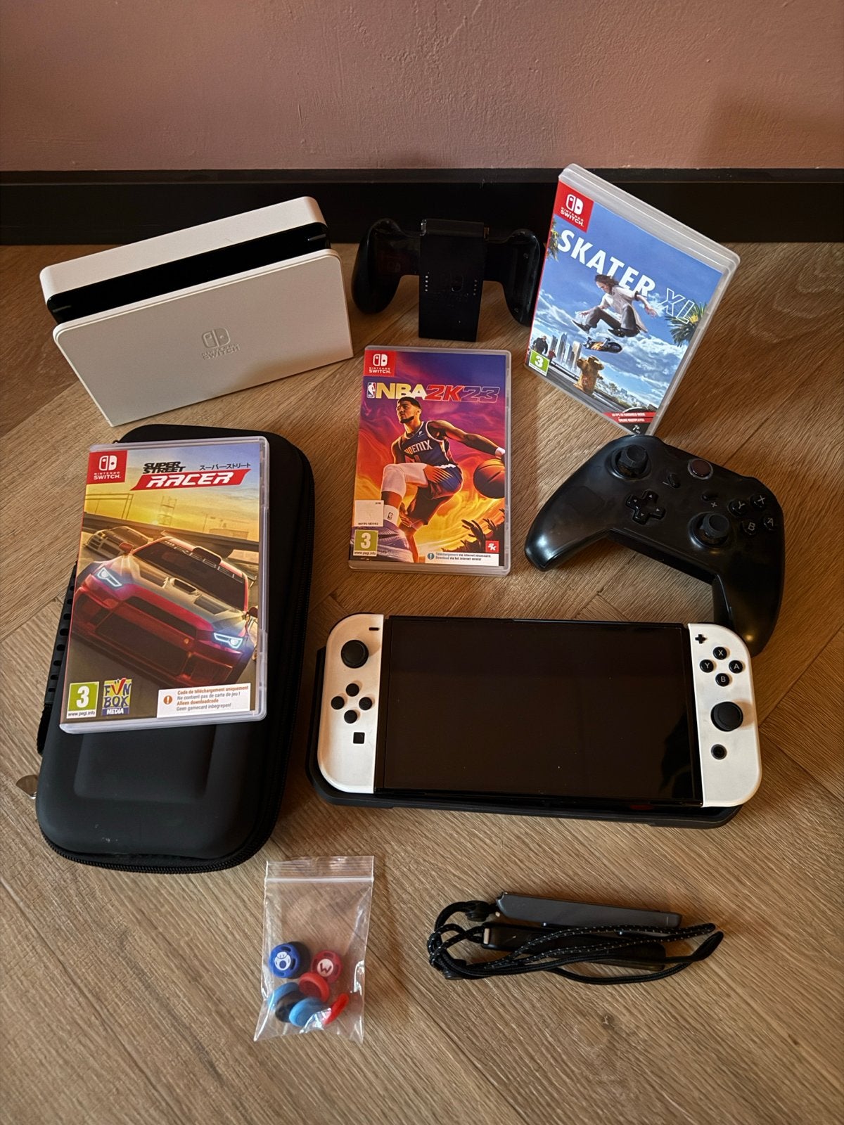 Nintendo Switch OLED wit ZGAN - Games/Controller/Bescherming, Switch OLED, Met games, Met 2 controllers, Ophalen of Verzenden