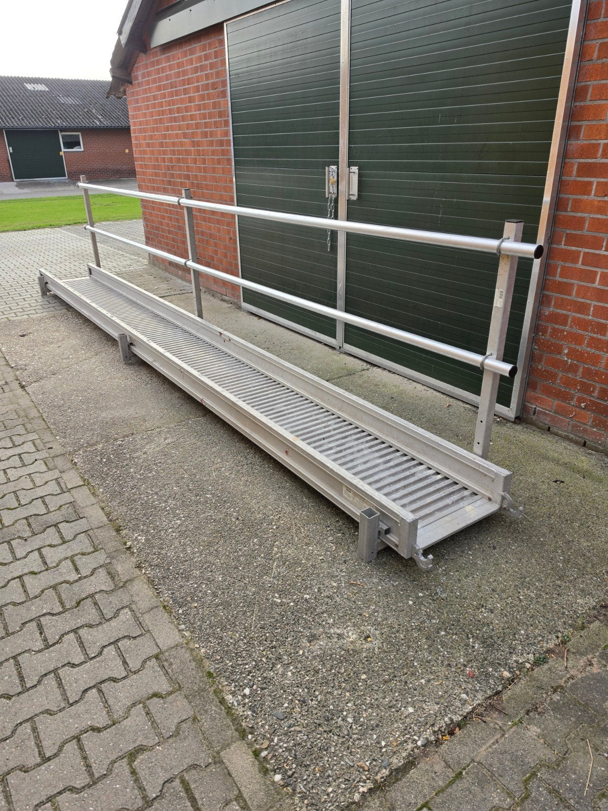 Loopbrug Altrex 6 meter Werkbrug Rolsteiger Steiger, Ophalen of Verzenden, Gebruikt, Minder dan 2 meter