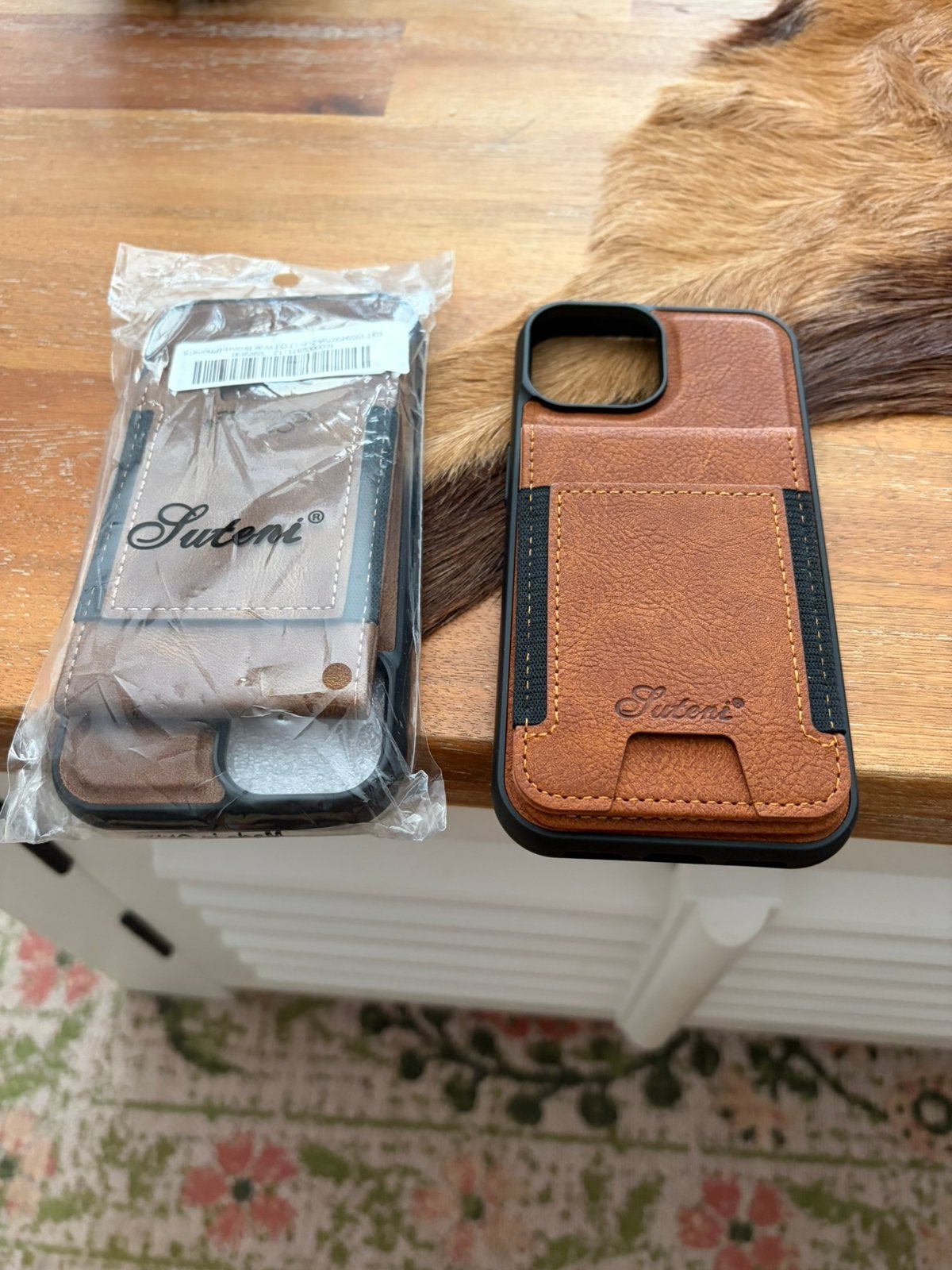 2 lederen cover/pashouder (nieuw) voor de iphone 15, Telecommunicatie, Mobiele telefoons | Apple iPhone, Ophalen, 128 GB, IPhone 15