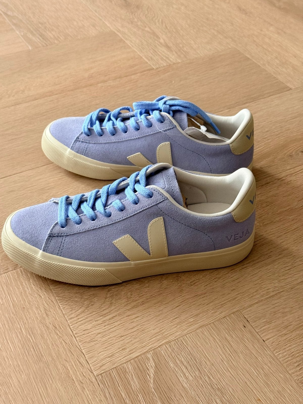 Veja Campo Suède Lichtblauw, Blauw, Nieuw, Veja, Ophalen of Verzenden