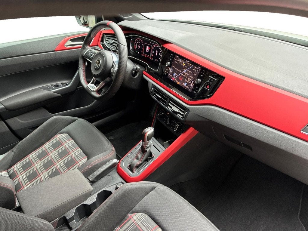 Volkswagen Polo 2.0 TSI GTI AUTOMAAT | NAVI | 18 INCH LM VEL, Auto's, Stof, Gebruikt, 4 cilinders, 1984 cc