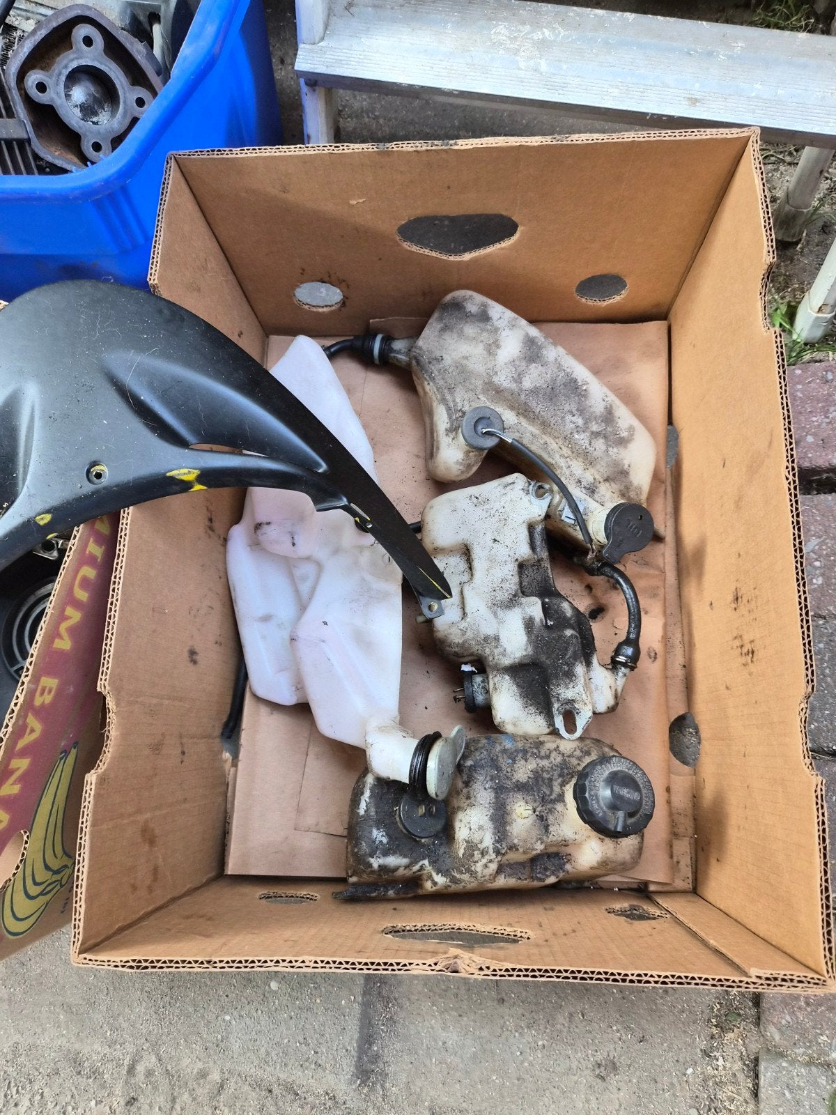 Te koop scooteronderdelen 2tk €60, Fietsen en Brommers, Brommeronderdelen | Scooters, Ophalen
