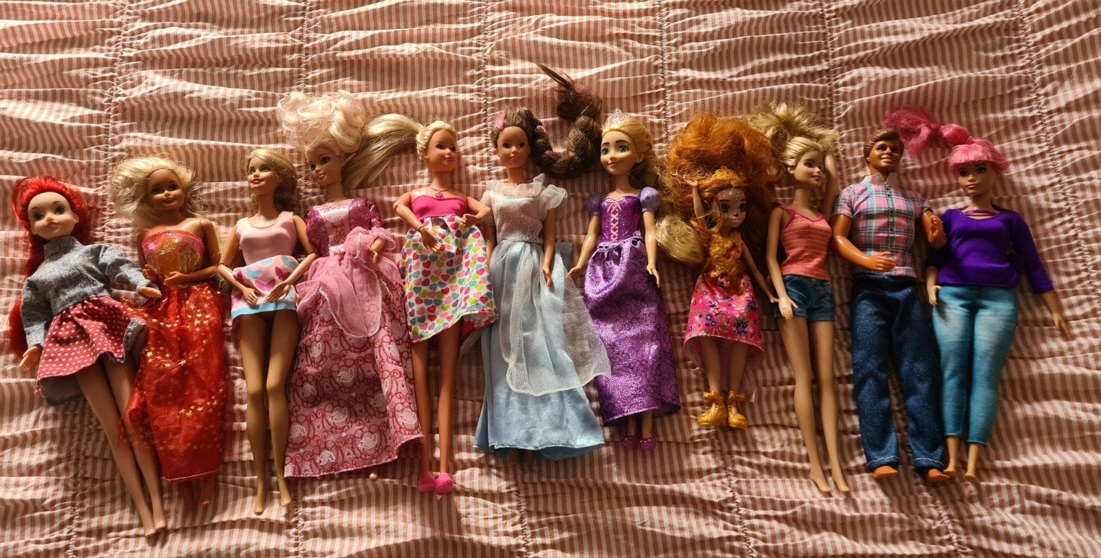 Grote collectie diverse poppen, waaronder Barbie en Disney, Ophalen, Gebruikt, Barbie