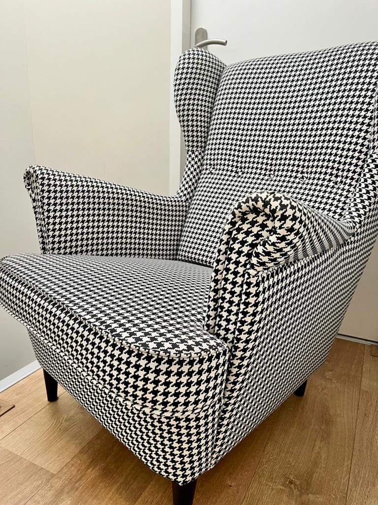 Stijlvolle fauteuil met pied-de-poule patroon, Huis en Inrichting, Ophalen, Zo goed als nieuw, Stof, 75 tot 100 cm