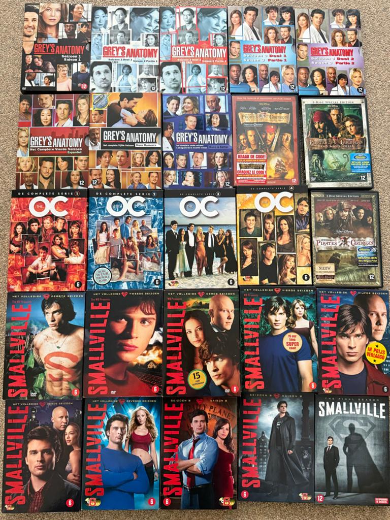 Grote DVD collectie: Grey's Anatomy, The OC, Smallville, Cd's en Dvd's, Dvd's | Tv en Series, Ophalen, Gebruikt, Boxset, Drama