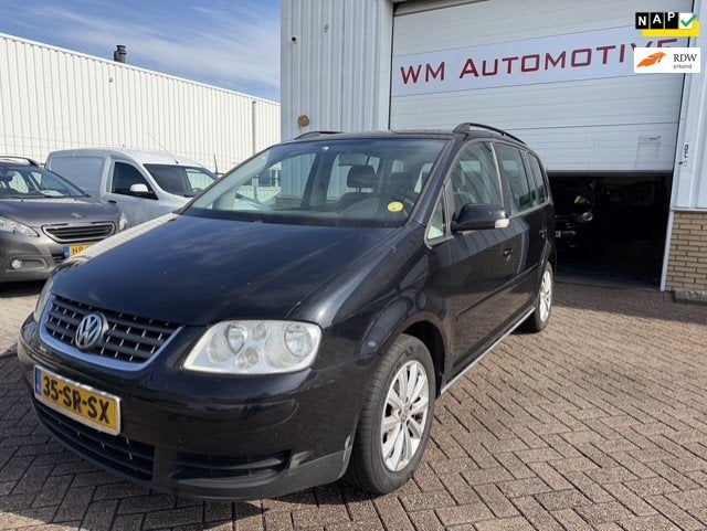 Volkswagen Touran 2.0-16V FSI AUTOMAAT APK T/M 9-9-2027, Dealer onderhouden, Stof, Gebruikt, Zwart