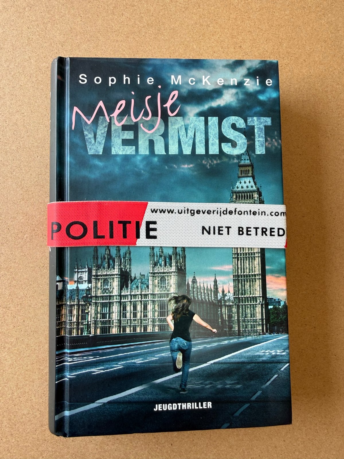 Meisje Vermist - Sophie McKenzie (Jeugdthriller), Boeken, Ophalen of Verzenden, Zo goed als nieuw, Europa overig