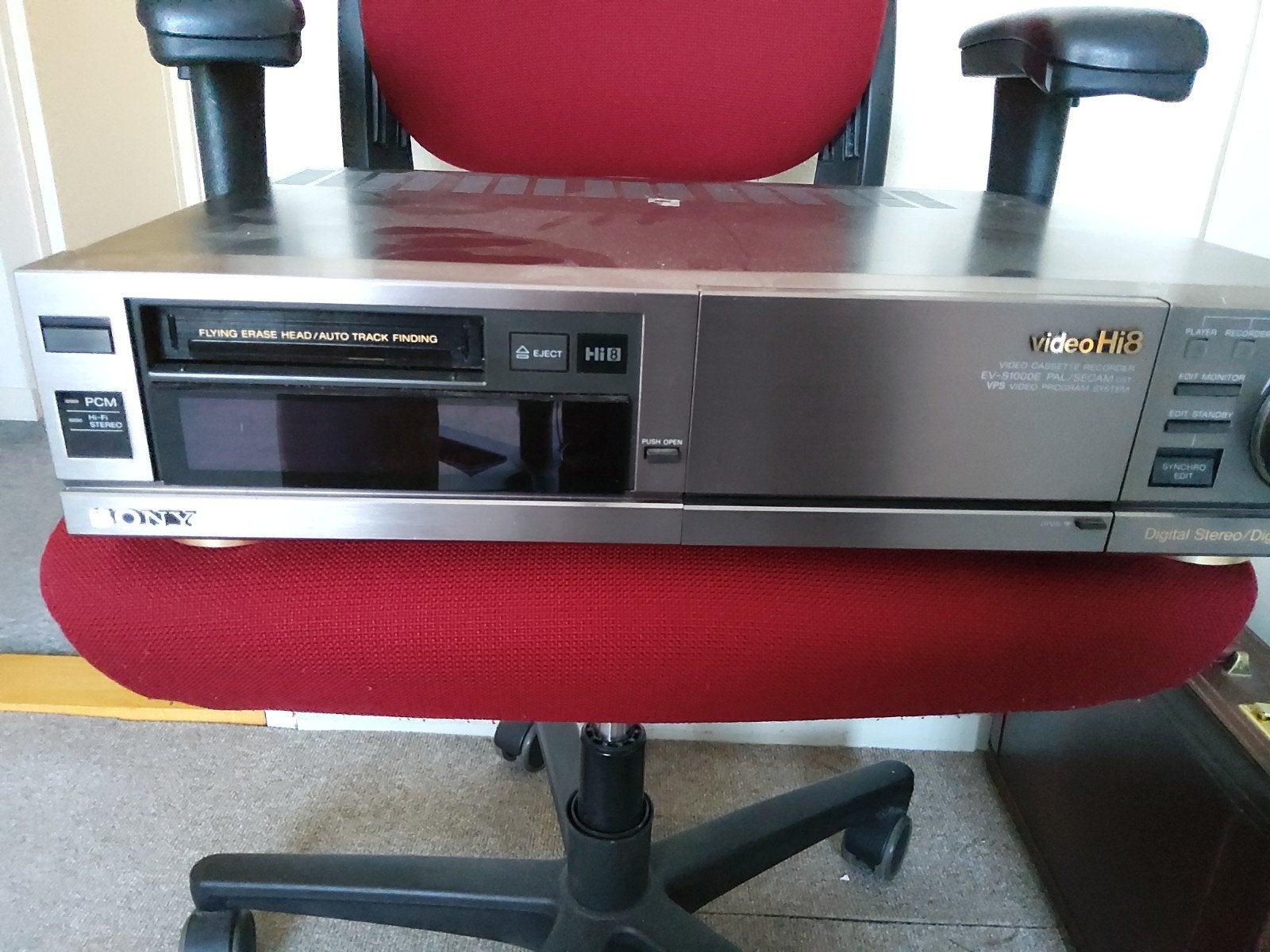 Sony EV S 1000 E HI 8 videorecorder mooie beelden, Audio, Tv en Foto, Ophalen of Verzenden, Zo goed als nieuw, Overige typen