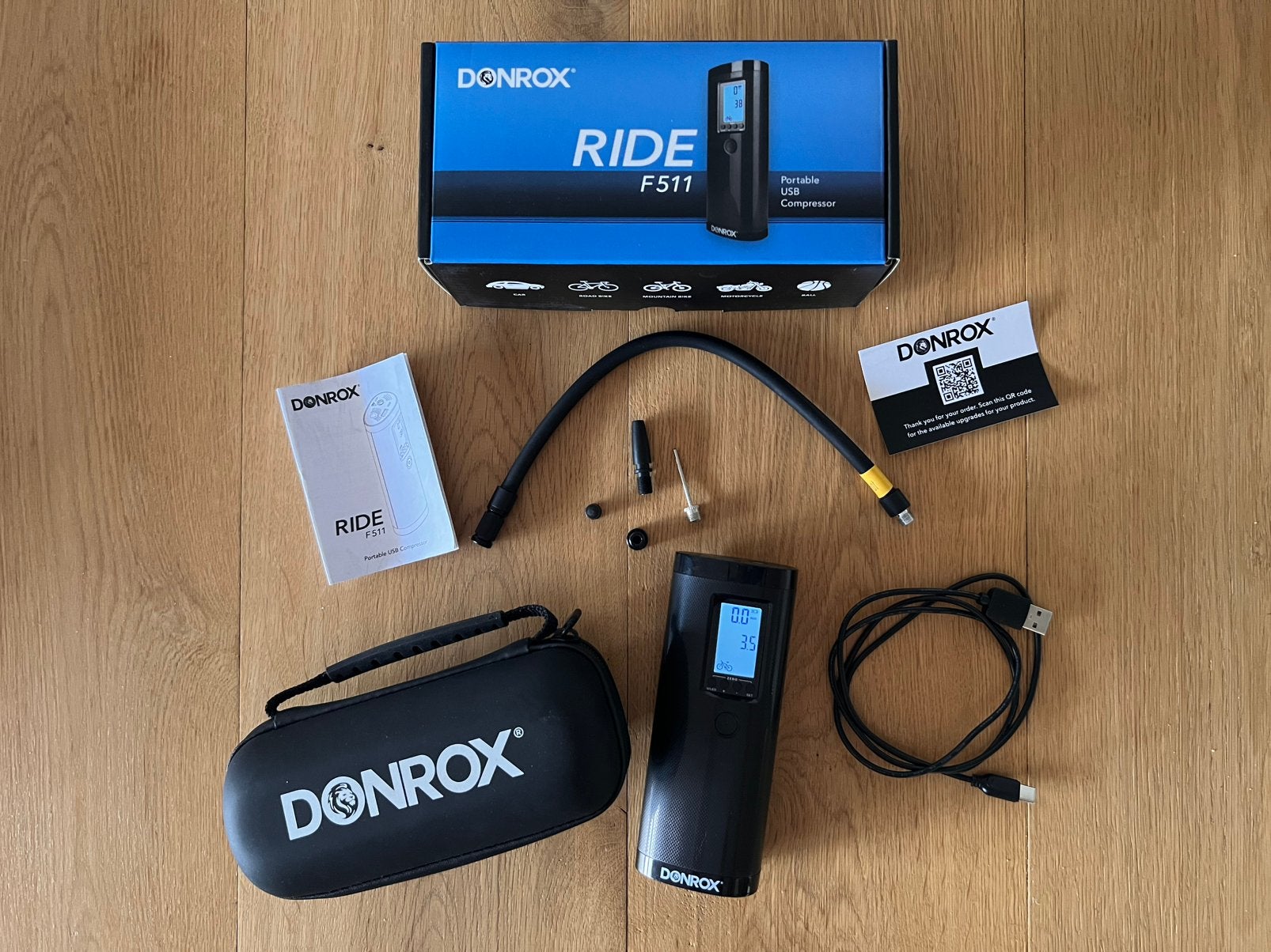 DONROX RIDE F511 Draagbare USB Compressor met opbergkoffer, Ophalen of Verzenden, Drukmeter, Zo goed als nieuw