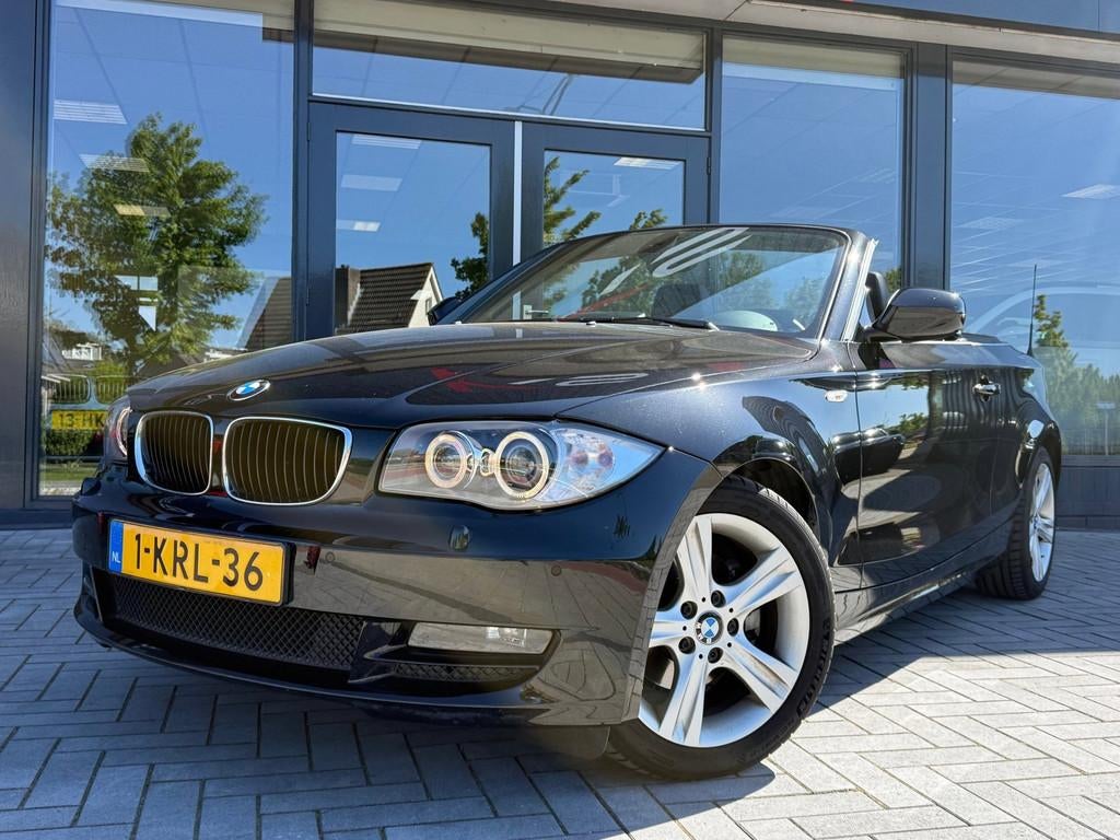 BMW 1-serie Cabrio 125i High Executive M 1e eigenaar Leder X, Euro 5, Achterwielaandrijving, Gebruikt, Zwart