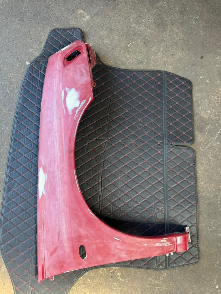 Subaru Impreza Bugeye L + R voorschermen spuitklaar gemaakt, Gebruikt, Links, Spatbord, Ophalen