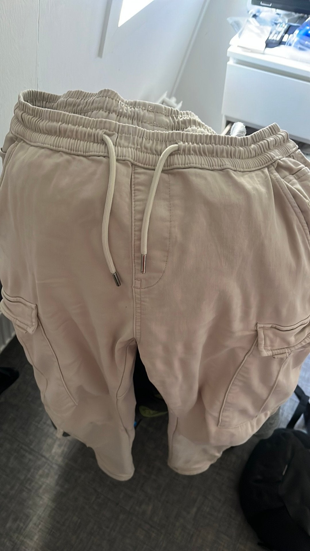 Cargo broek beige - Maat M, Ophalen of Verzenden, Zo goed als nieuw, Maat 48/50 (M), Beige