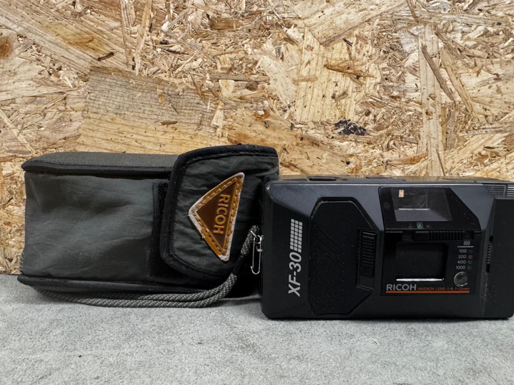 Ricoh XF-30 Analoge Compact Camera 35mm Originele Hoes -ReK4, Compact, Ophalen of Verzenden, Zo goed als nieuw, X