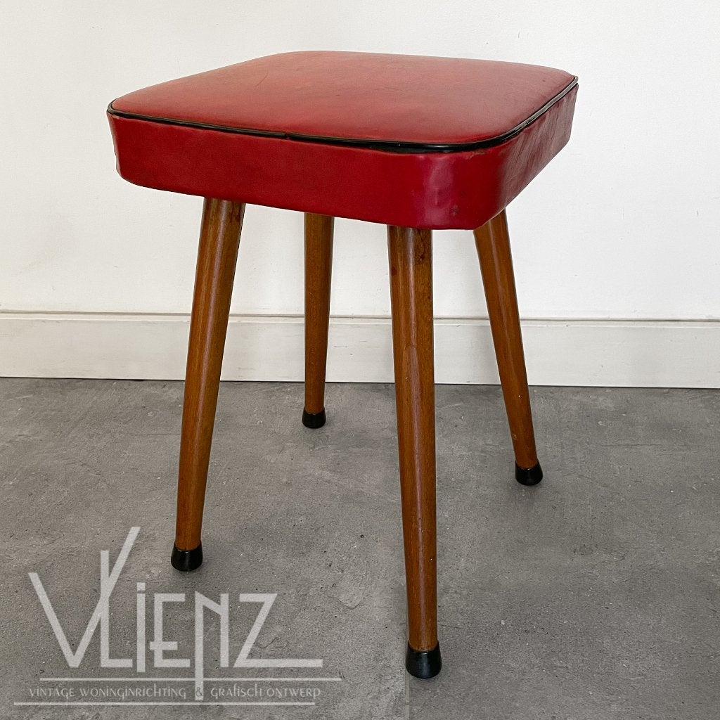 Vintage, midcentury, retro kruk, rode bekleding vierkant, Ophalen, Huis en Inrichting