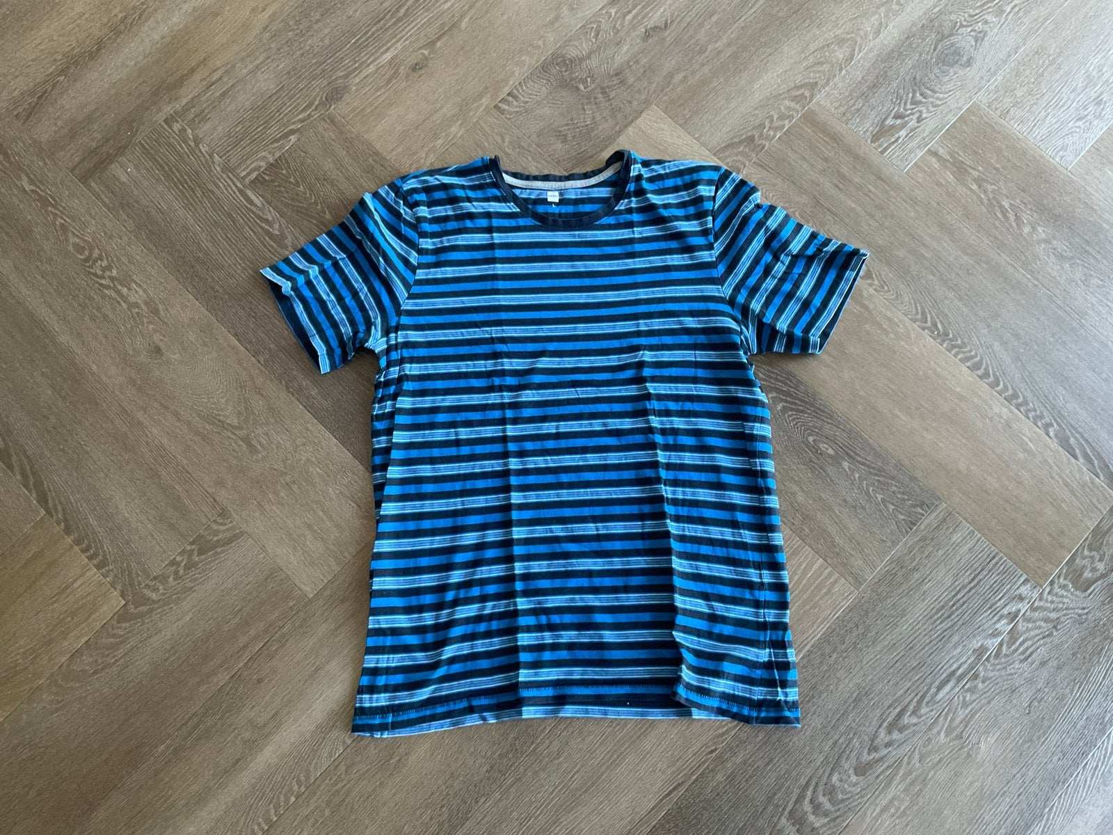 Hema T-shirt met strepen, maat L pyjama, Kleding | Heren, Ophalen of Verzenden, Gedragen, Maat 52/54 (L)