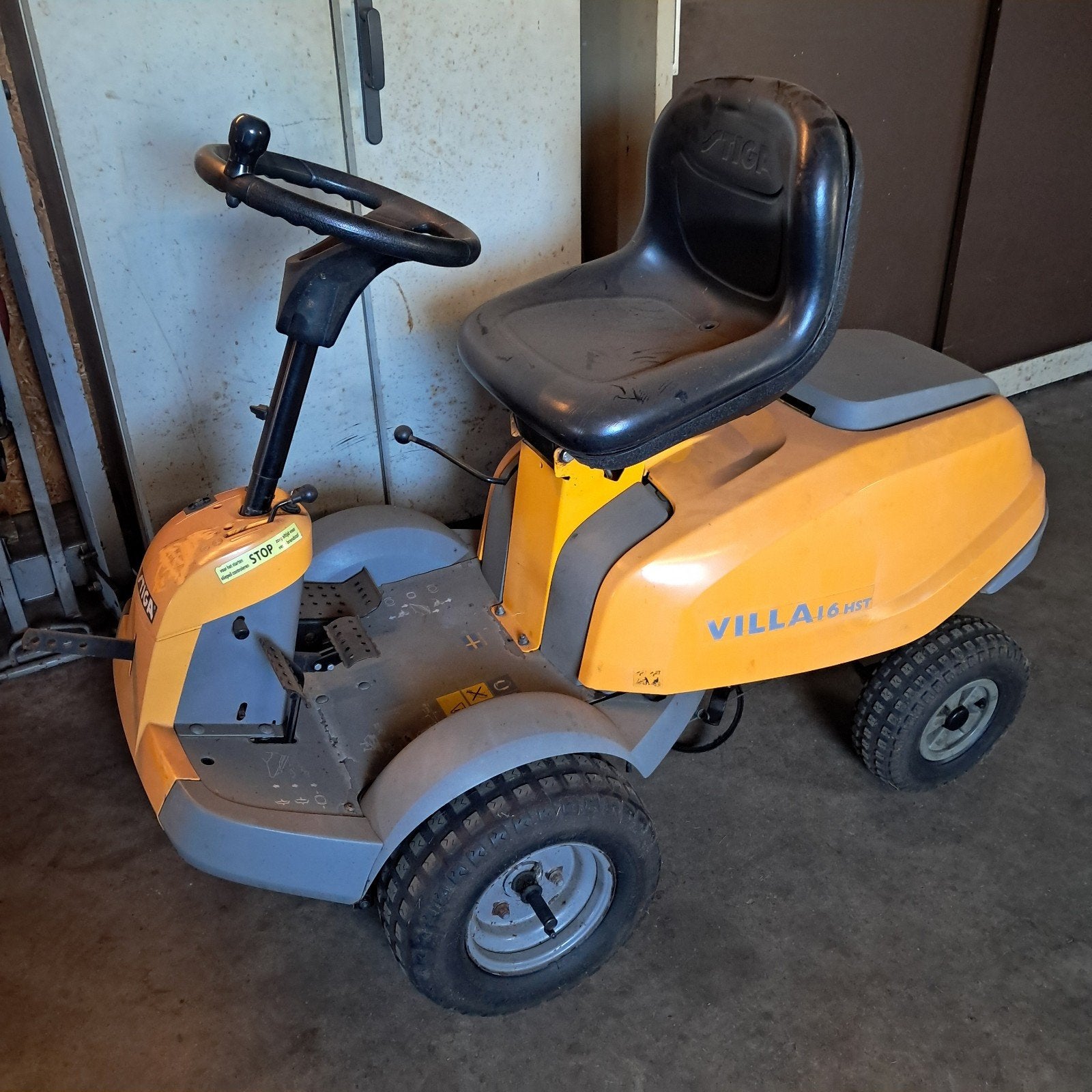2 maaiers in 1 koop met werk 900€, Tuin en Terras, Ophalen, Gebruikt, Stiga, 90 tot 120 cm