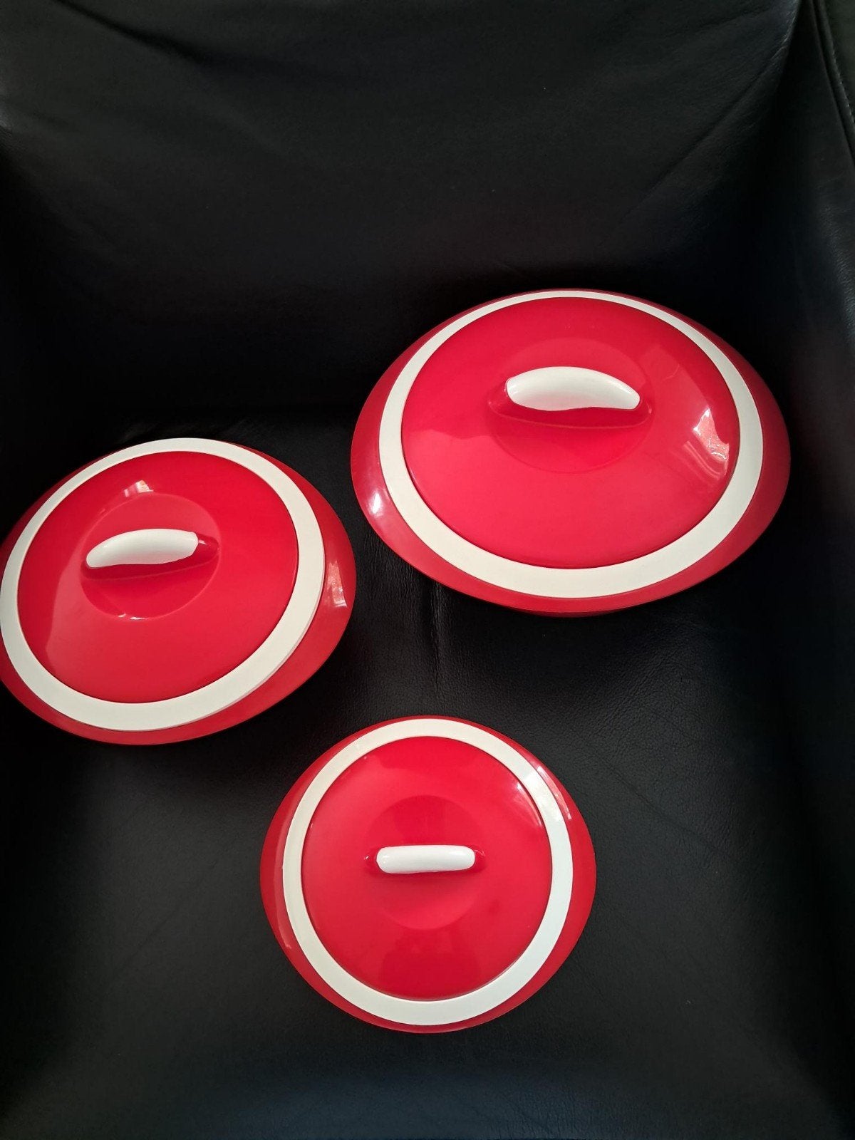 Retro schalenset rood/wit - 3 stuks, ongebruikt, Ophalen of Verzenden
