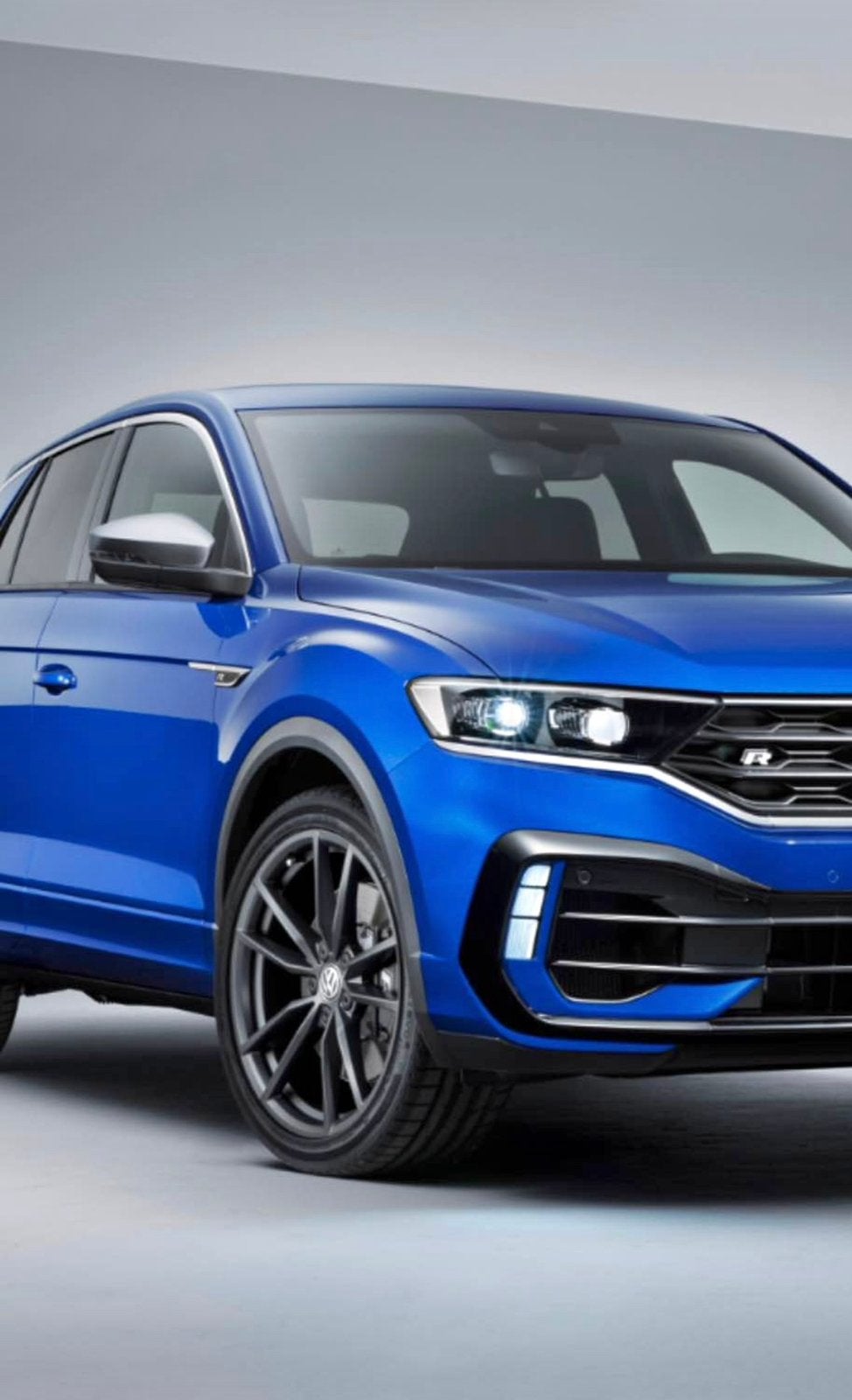 ORGINELE SPORTVELGEN  VOOR T ROC R MET  CONTINENTAL  BANDEN, Auto-onderdelen, Banden en Velgen, Gebruikt, Banden en Velgen, 235 mm
