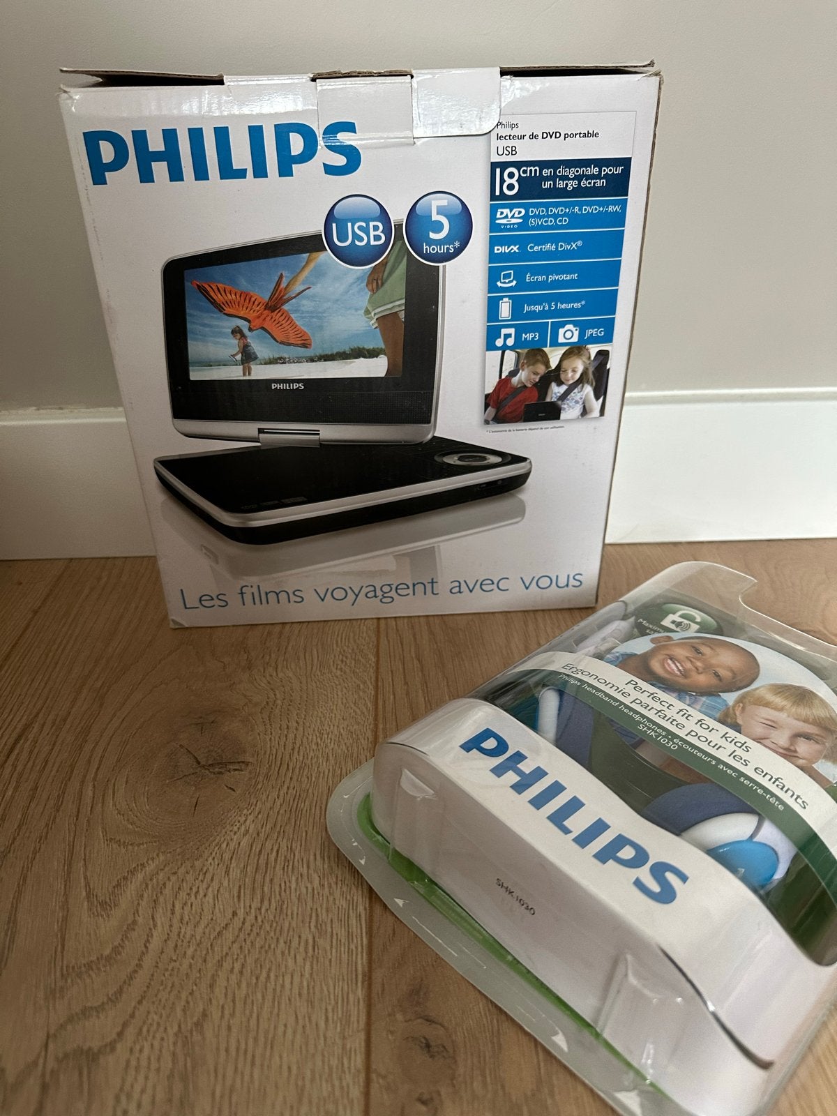 Philips PD7040 Draagbare DVD-speler met Hoofdtelefoon, Philips, Draagbaar, Nieuw, Ophalen