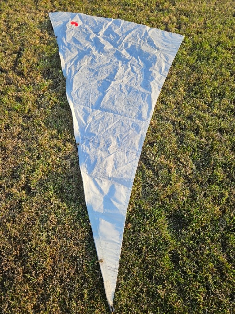 Kleine De Vries Grou fok – 395x315x215 cm, Ophalen, Gebruikt, Genua of Fok, Minder dan 15 m²