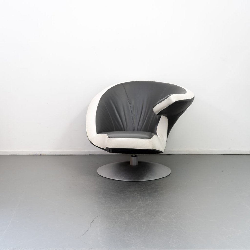 Leolux Parabolica Fauteuil Grijs/Wit Leer, Huis en Inrichting, Fauteuils, Niet ingevuld, Zo goed als nieuw, Niet ingevuld, Niet ingevuld