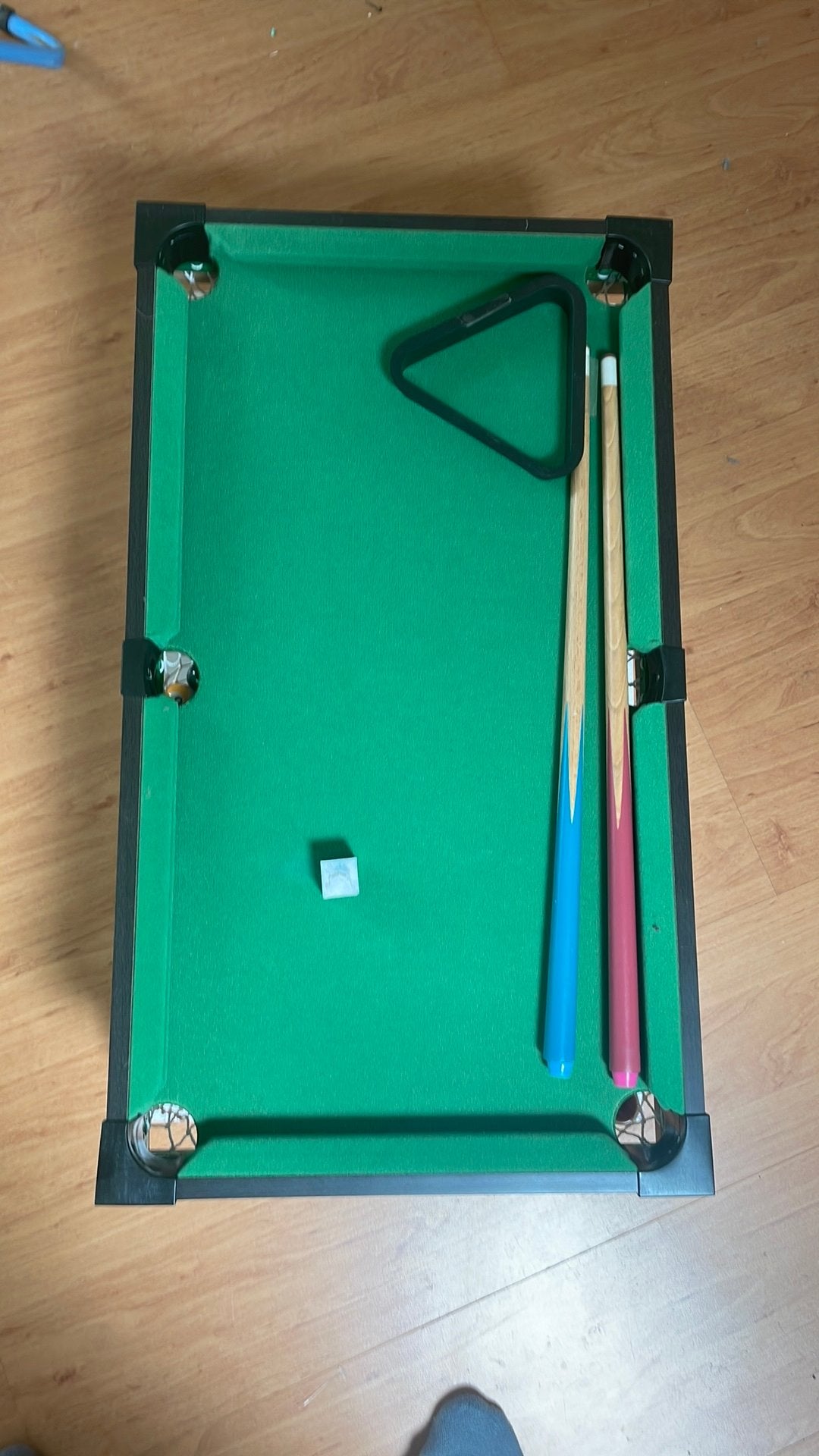 Mini pool biljart, Sport en Fitness, Biljarten en Poolen, Ophalen of Verzenden, Zo goed als nieuw, Pooltafel