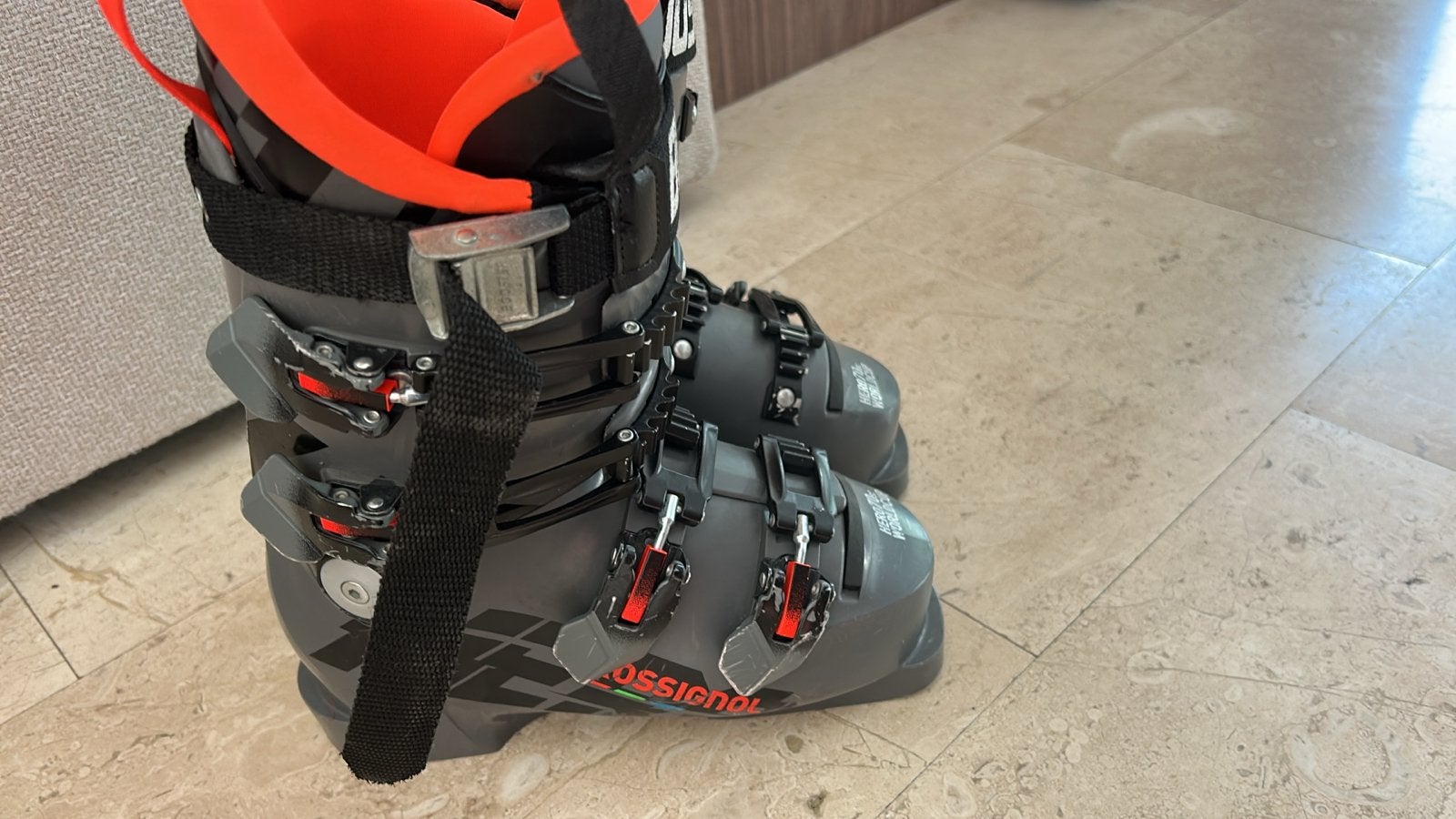 Rossignol Hero World Cup skischoenen - Zo goed als nieuw, Ophalen, 160 tot 180 cm, Rossignol, Schoenen