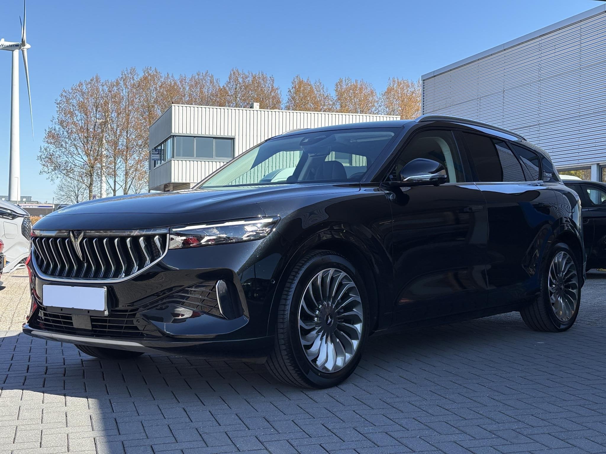 VOYAH Free Flagship 4WD 106 kWh | Panoramadak | Dynaudio Hi-, Auto's, Voyah, Automaat, Gebruikt, Zwart, 489 pk