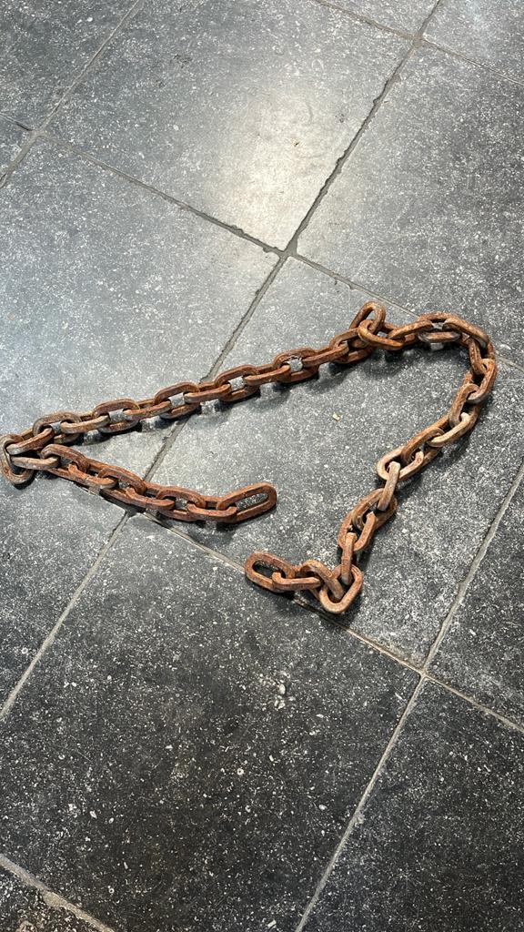 Stoere oude stal-/scheepsketting, Tuin en Terras, Tuinhekken en Hekwerk, Ophalen of Verzenden, Gebruikt, IJzer