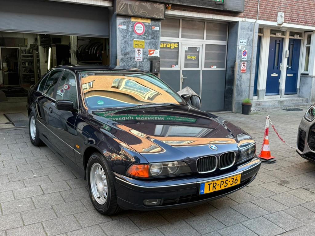 BMW 5-Serie 2.5 I 523i e39 1998 Blauw, 745 kg, 1800 kg, 2494 cc, Blauw