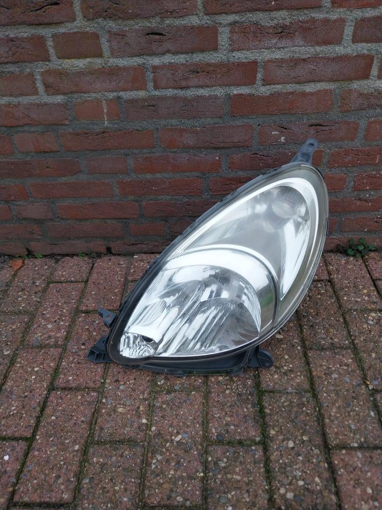 Koplamp Toyota Yaris (2006-2011) Rechts Voor, Ophalen of Verzenden, Gebruikt, Toyota