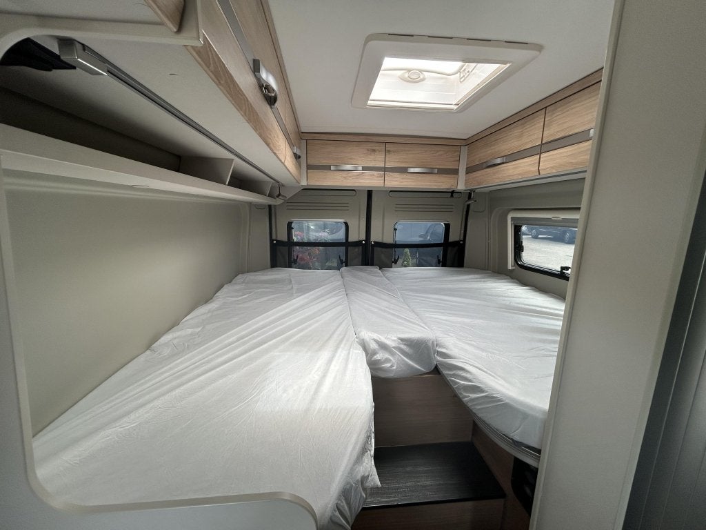 Caravans And Camping Dethleffs
