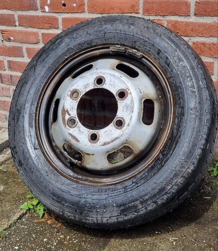 Originele band IVECO 6x170 reservewiel 195/70/15, Ophalen, Gebruikt
