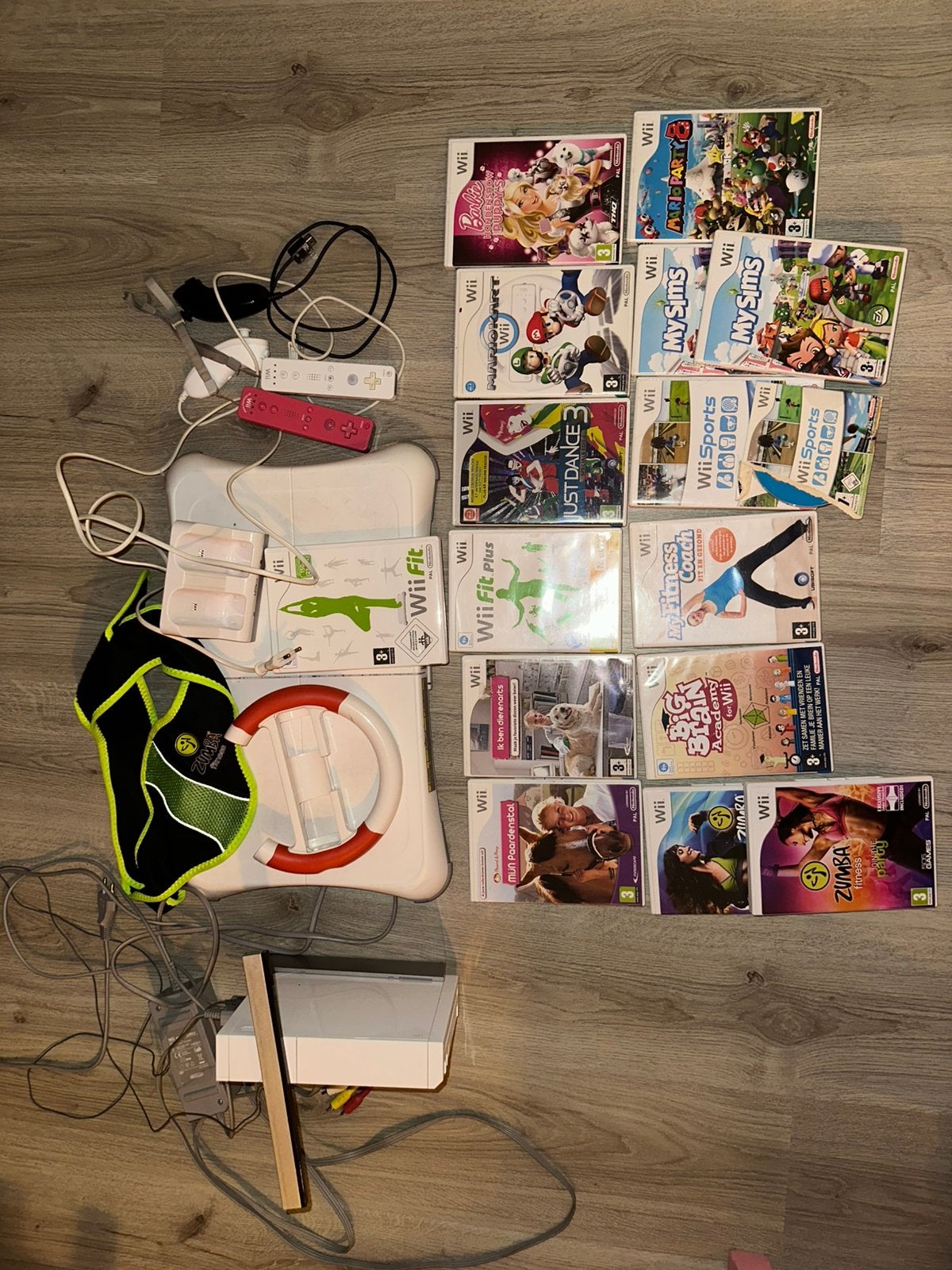 Wii, Ophalen, Gebruikt, Met 2 controllers, Met games