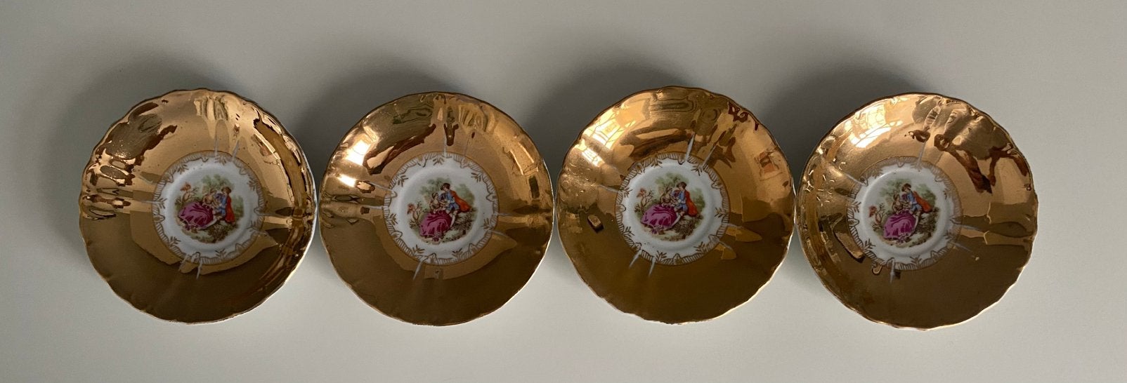 4 OZ China Vintage bordjes Ø 12 cm., Ophalen of Verzenden