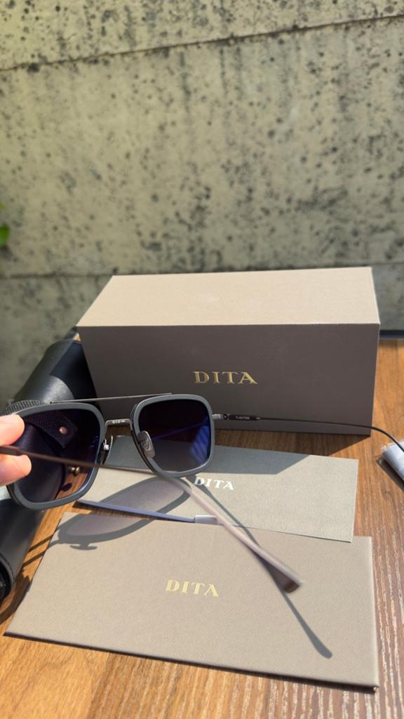 Dita Flight 006 verschillende kleuren!, Sieraden, Tassen en Uiterlijk, Zonnebrillen en Brillen | Heren, Zo goed als nieuw, Zonnebril