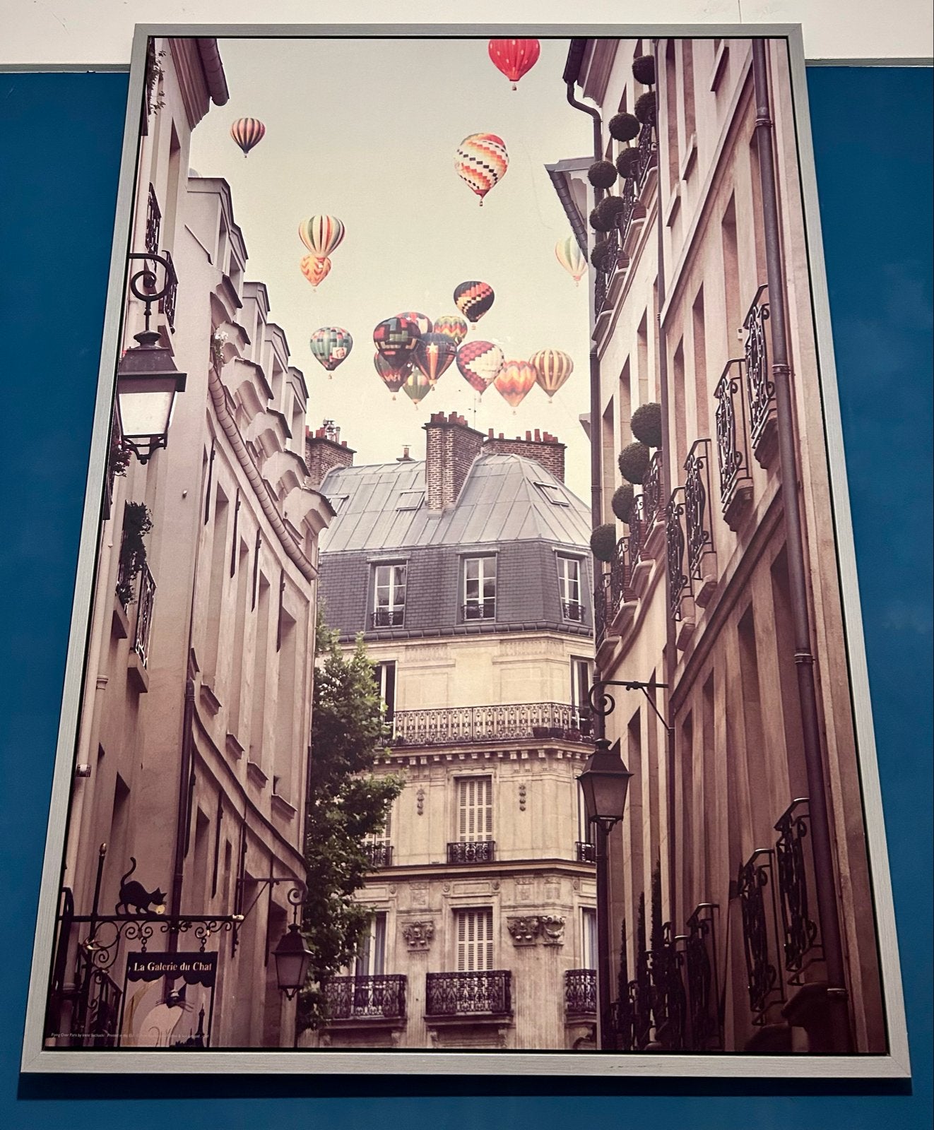 Grote poster, Parijs met luchtballonnen (ingelijst), Ophalen, Zo goed als nieuw, Foto of Poster, 75 – 100