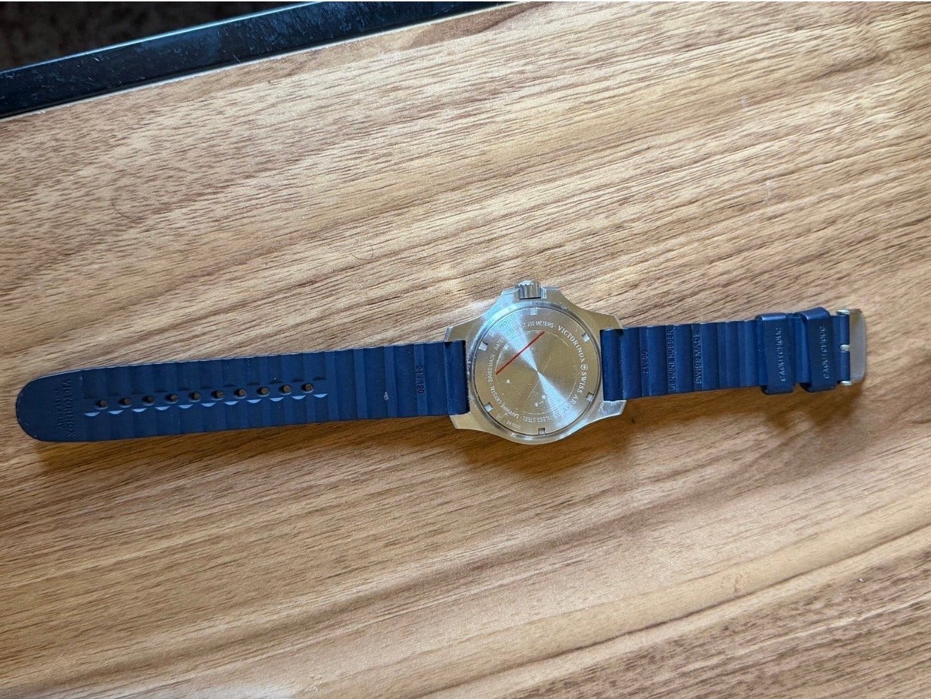 Victorinox Swiss Army horloge - Blauw - Zo goed als nieuw, Sieraden, Tassen en Uiterlijk, Overige merken, Staal, Polshorloge, Kunststof