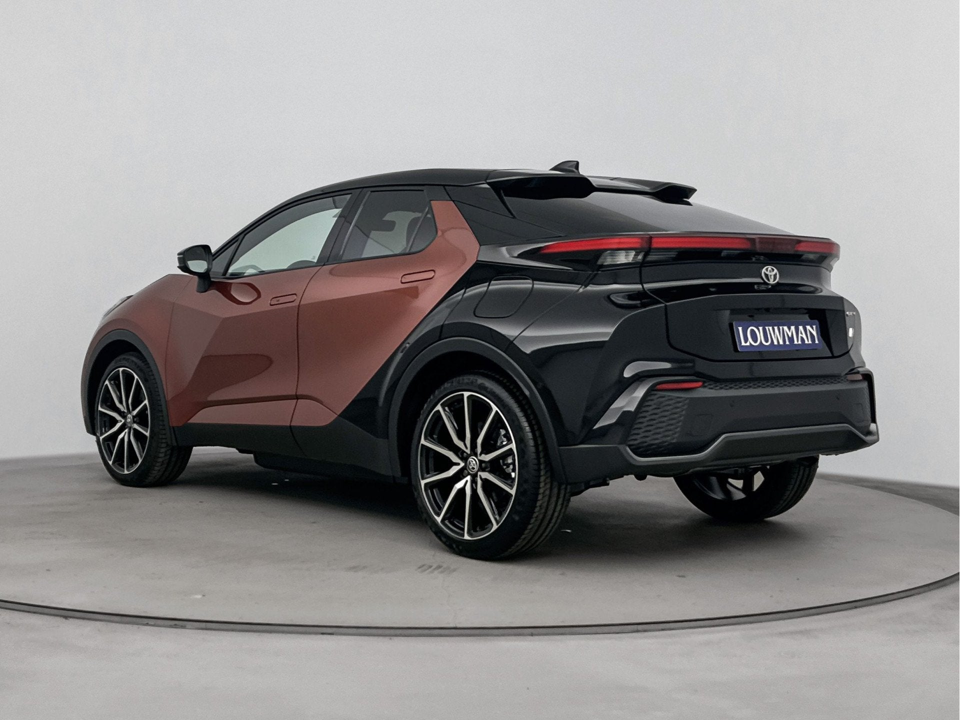 Toyota C-HR 2.0 Plug-in Hybrid 220 GR SPORT | Apple Carplay, Auto's, 12 maanden, Zwart, Plug-in hybride, Bedrijf