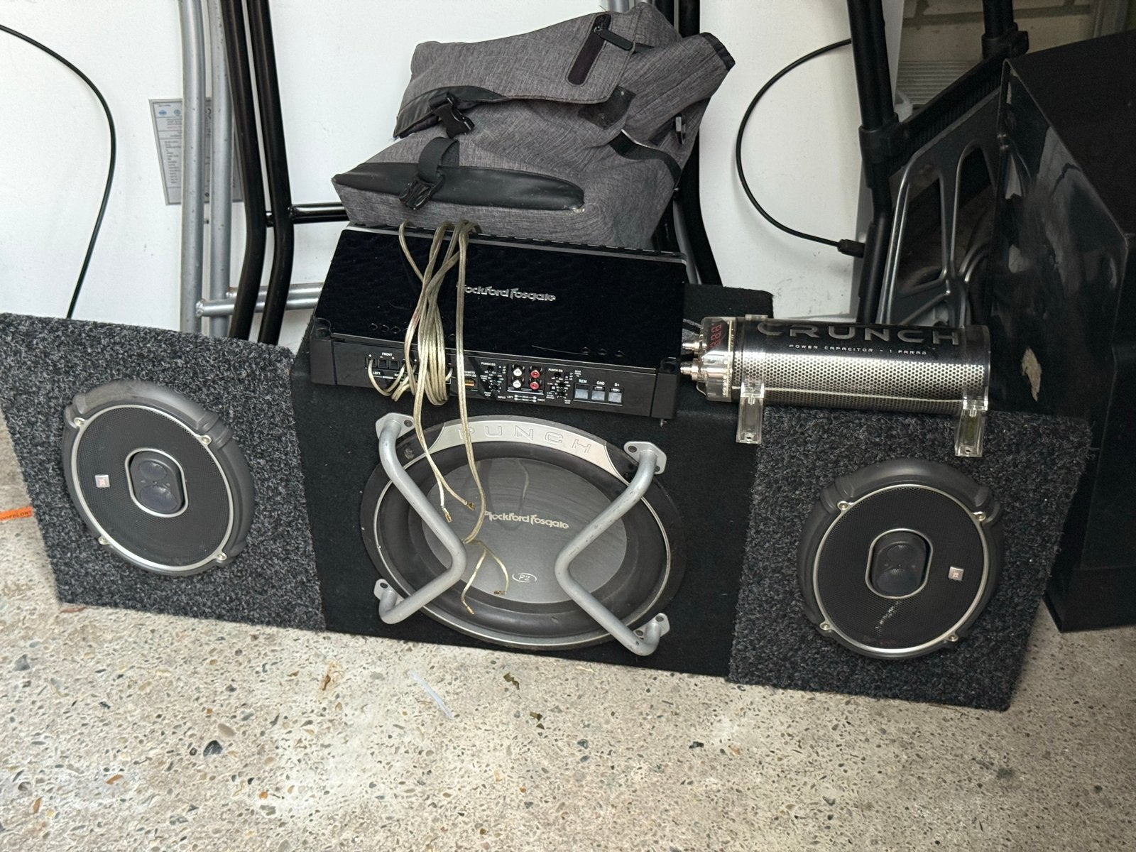 Rockford Fosgate subwoofer + versterker en JBL speakers, Auto diversen, Ophalen, Gebruikt
