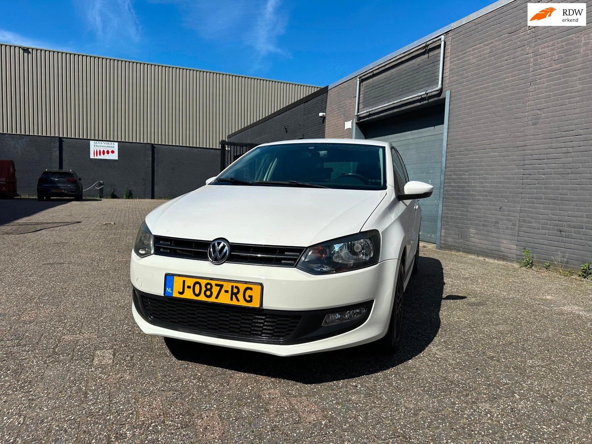 Volkswagen Polo 1.4-16V Highline Airco Cruise Elek. Pakket P, Auto's, Voorwielaandrijving, Zwart, 4 cilinders, Wit