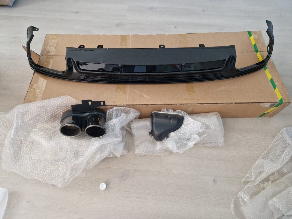 Achterbumper Diffuser Lip met Uitlaat Tips Audi A6 S-lijn C8, Ophalen