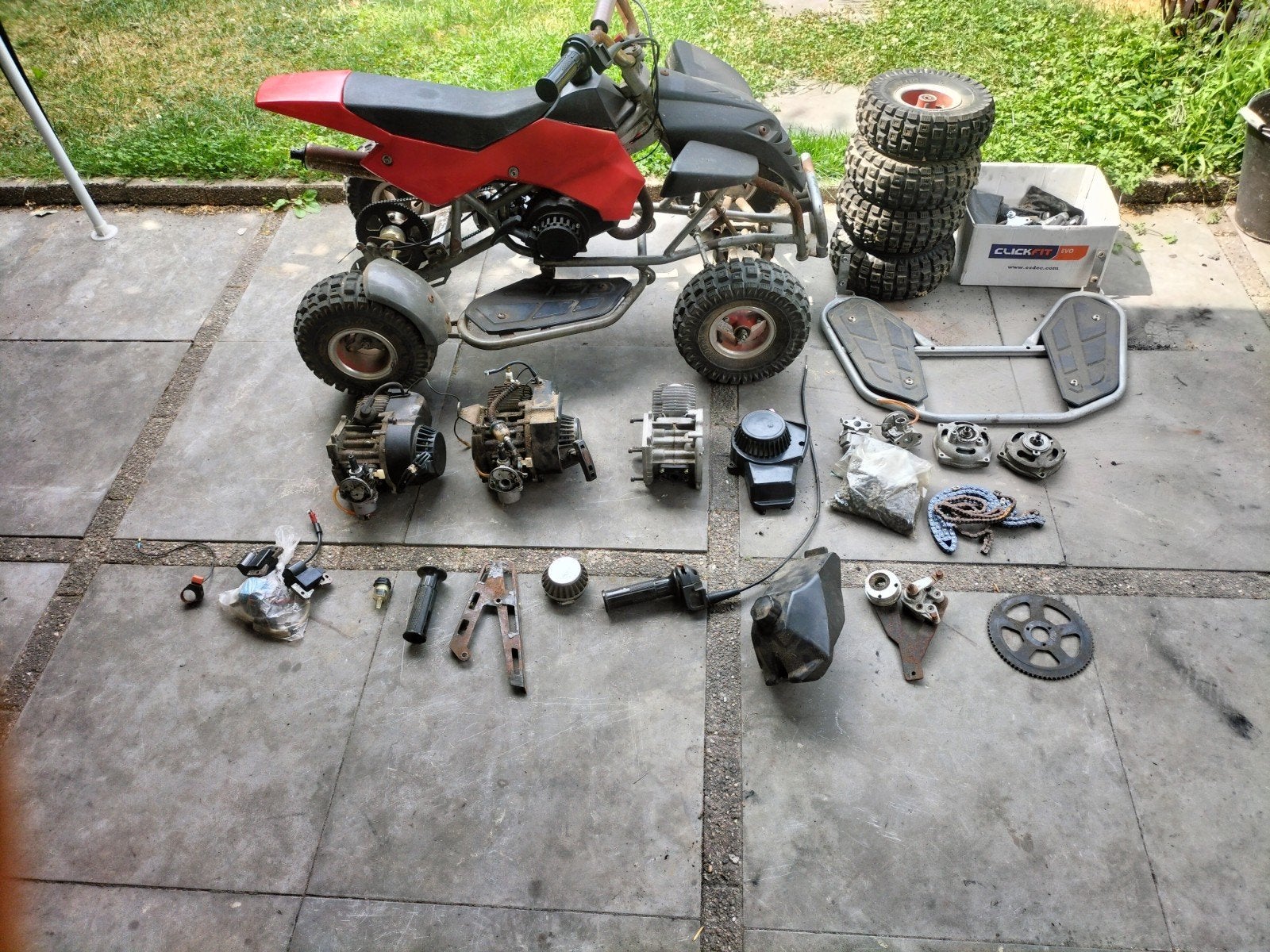 Kinderquad miniquad met onderdelen, Ophalen
