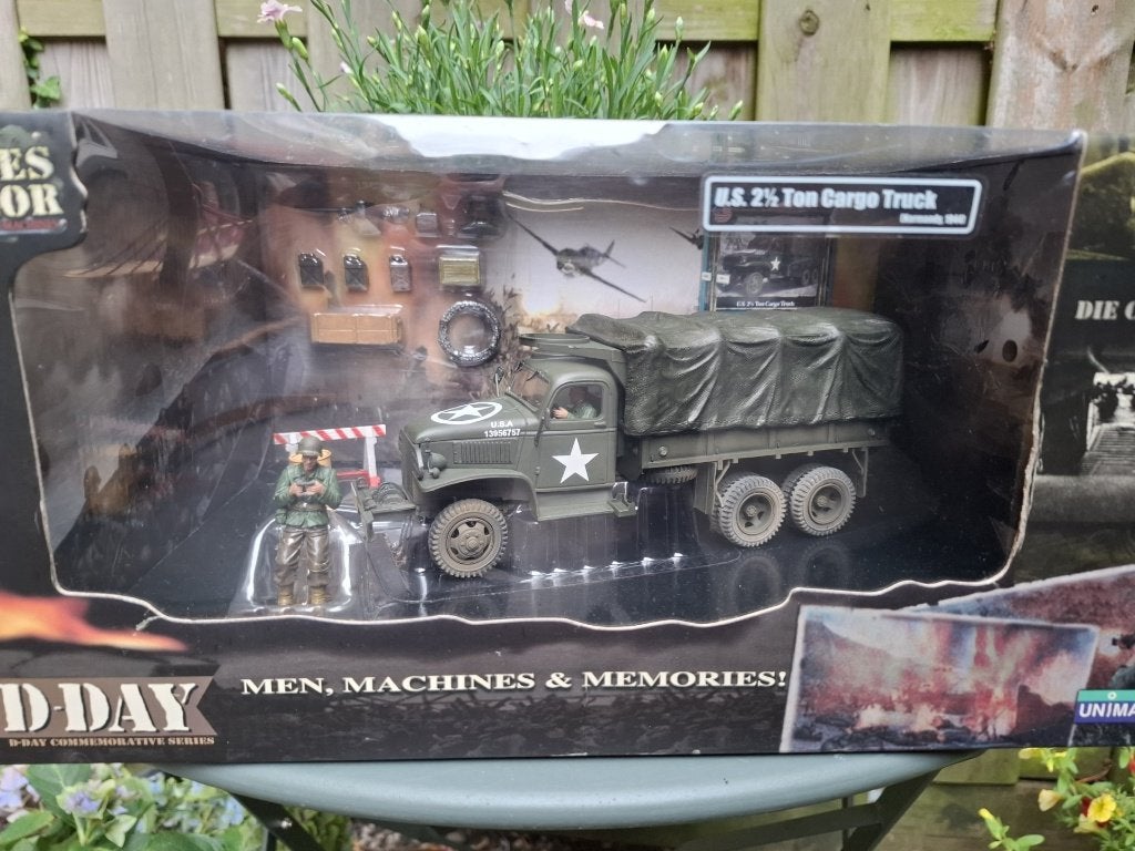 forcesofvalor  1:32, Ophalen of Verzenden, Nieuw, Bus of Vrachtwagen, Overige merken